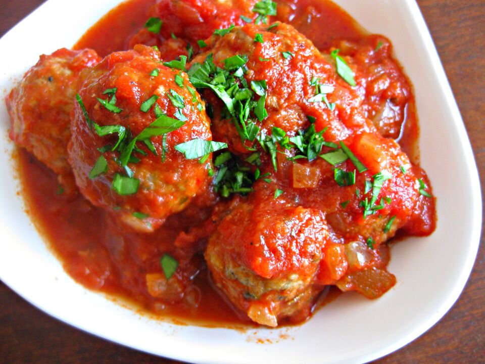 Turkish fillet meatballs - a meat dish of the Japanese diet
